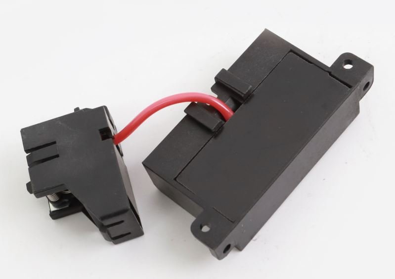 Расцепитель пониженного напряжения UVT для MGS160 напряжение AC230 (UVT-MGS160AC230R)
