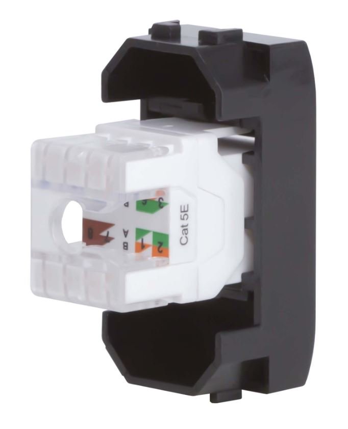 Розетка RJ-45 Brava 1 модуль кат.5e черная (77654N)
