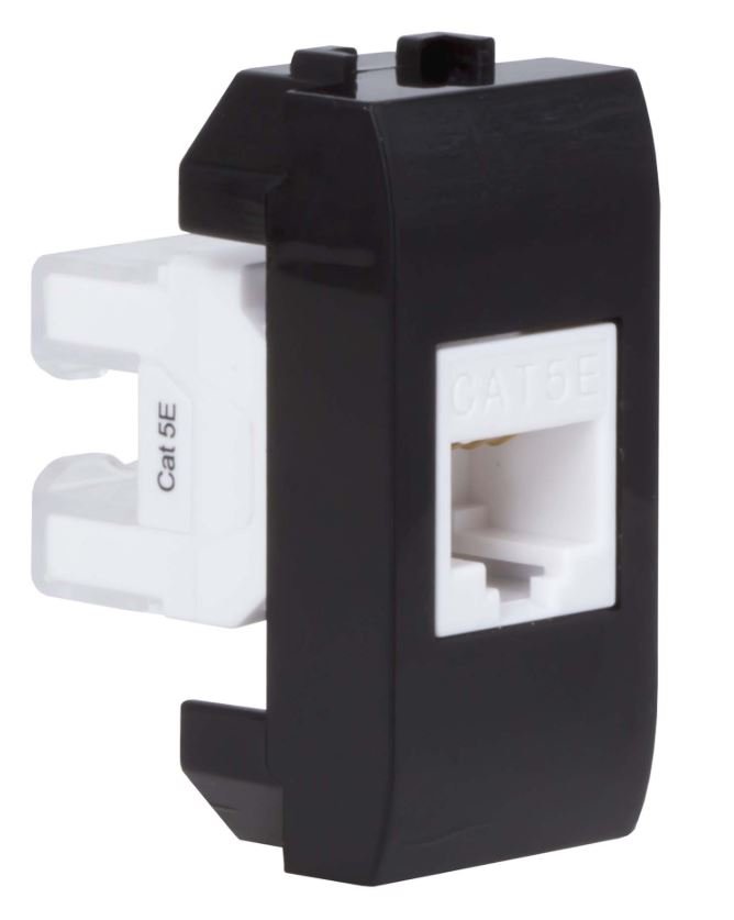 Розетка RJ-45 Brava 1 модуль кат.5e черная (77654N)