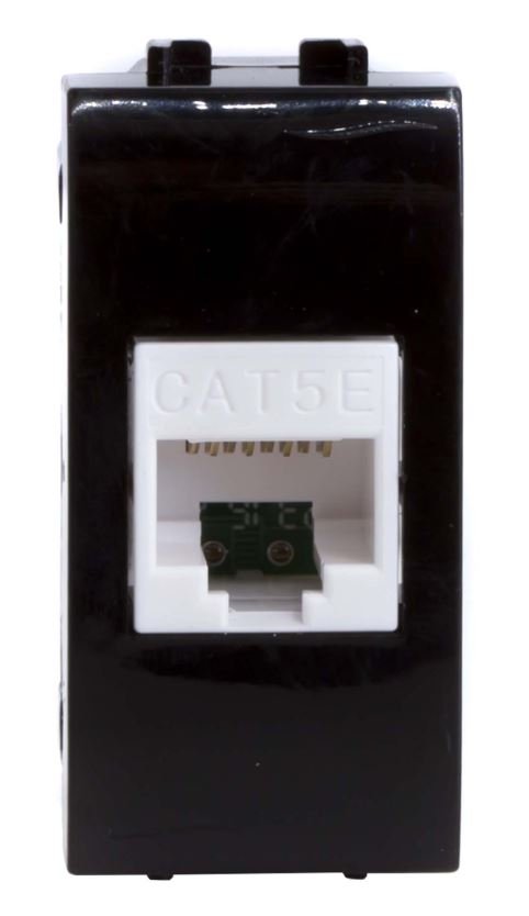 Розетка RJ-45 Brava 1 модуль кат.5e черная (77654N)