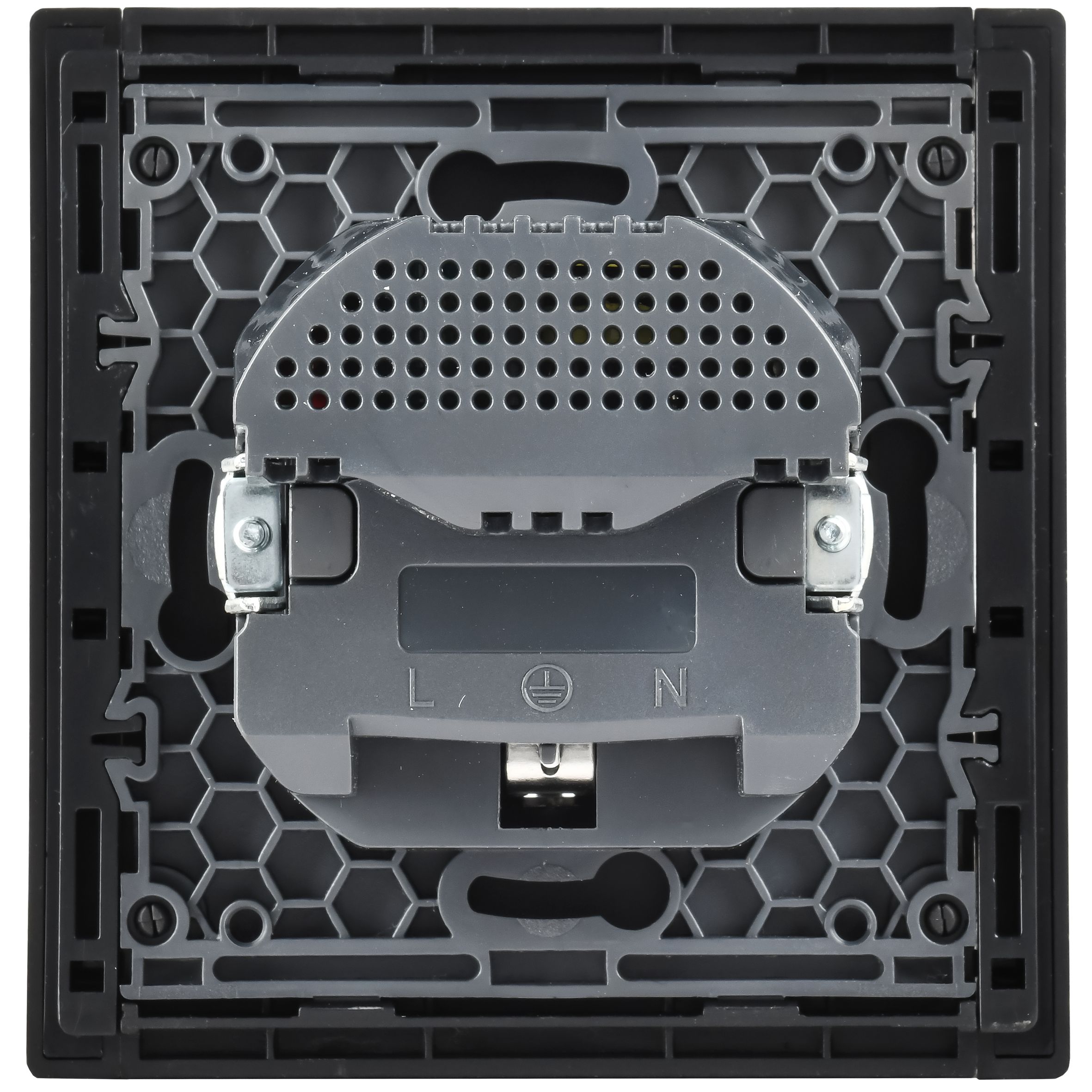 FORTE&PIANO Розетка USB A+A 3,1А FP645M с заземлением с защитными шторками винтовое крепление скрытой установки 16А металл шампань (FP-R14-16-U21-D31-M-K37)