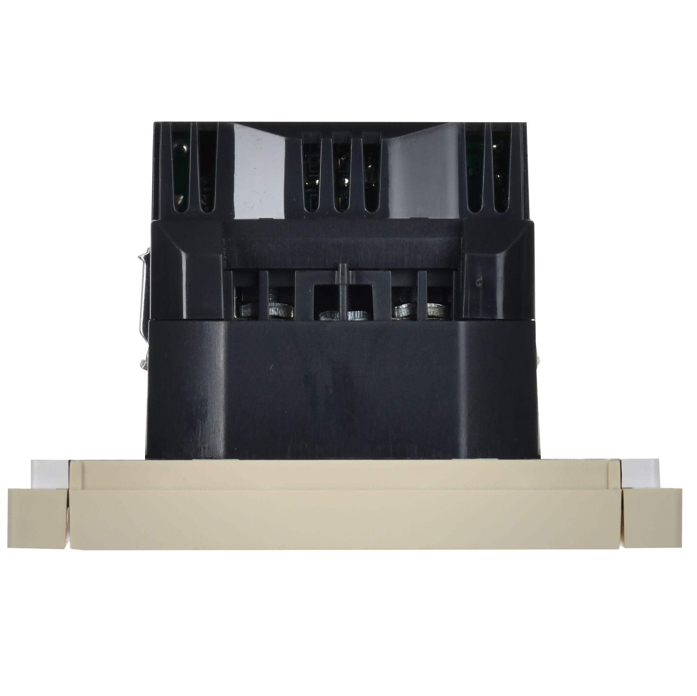 FORTE&PIANO Розетка USB A+C 18Вт FP447 с заземлением с защитными шторками винтовое крепление скрытой установки 16А ваниль (FP-R14-16-U22-018-K10)