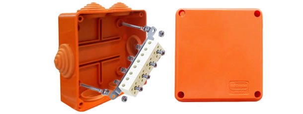 Коробка JBS100 100х100х55, 6 вых., 4P (0,15...2,5мм²) (43047HF)
